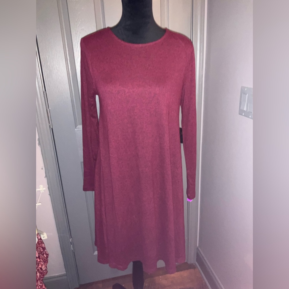 Old Navy medium burgundy dress